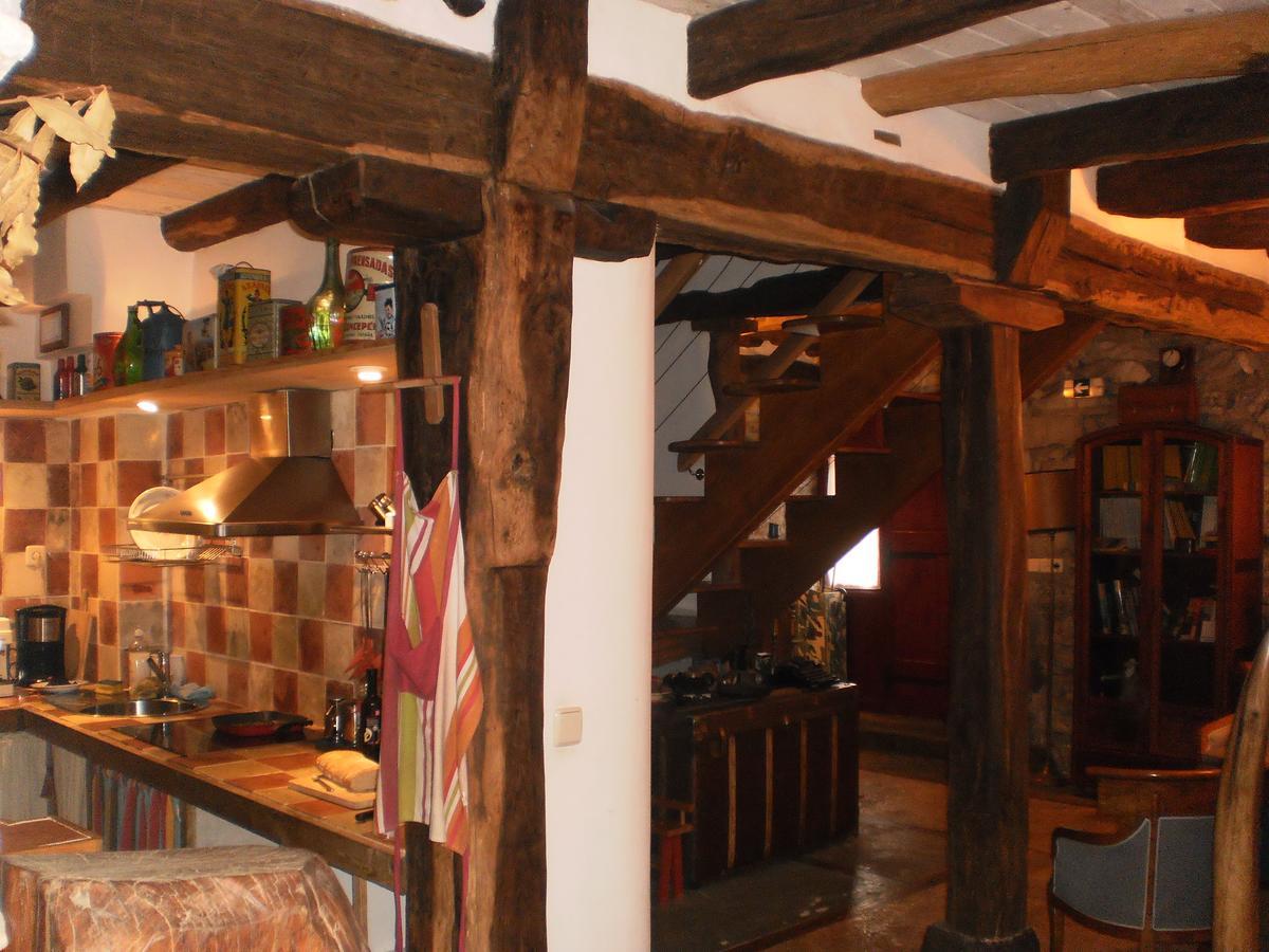 Larraenea Bed And Breakfast Lesaka Bagian luar foto