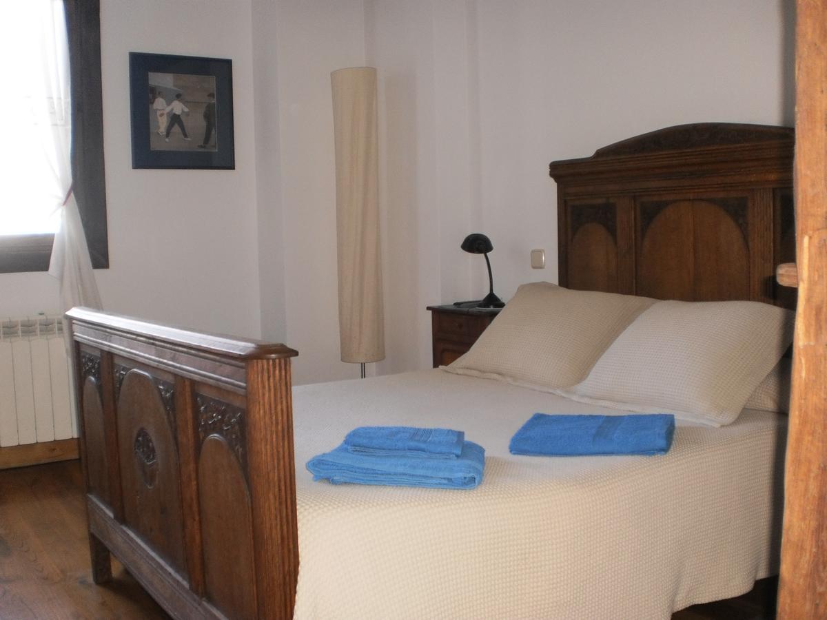 Larraenea Bed And Breakfast Lesaka Bagian luar foto